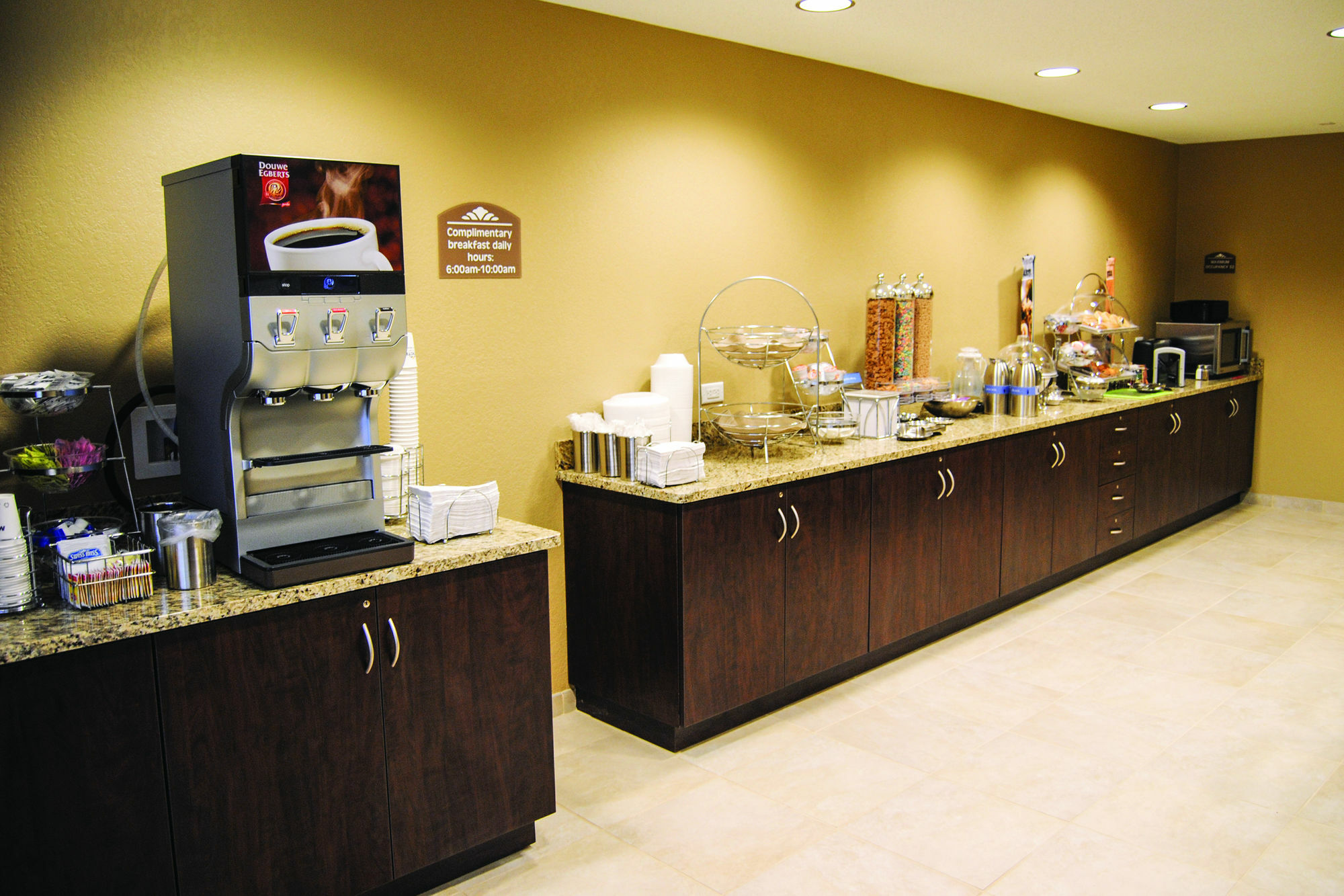 Microtel Inn & Suites By Wyndham Mineral Wells/Parkersburg מראה חיצוני תמונה